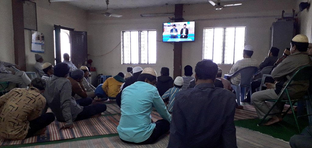 zikky_mir's tweet photo. @JalsaConnect Alhamdolilliah, we are near to witness that noble event #Baith Ceremony A Spritual Enhancement Love of Khilafat we are gathered in Masjid Ahmadiyya Shimoga,  South India, May Allah accept our Baith @JalsaUK @JalsaConnect #JalsaUK #JalsaConnect #JalsaUK2019 https://t.co/Z9z6uRVbjm
