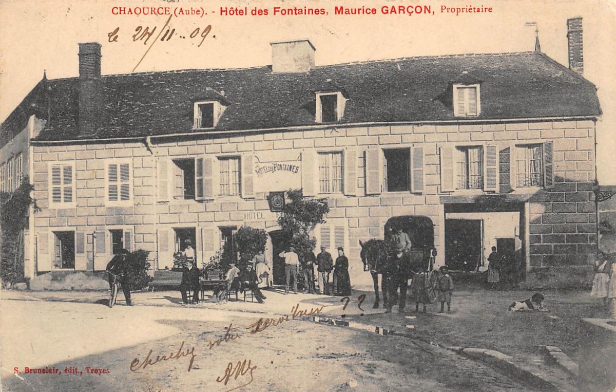 Chaource_Aube's tweet photo. 👉👉👉 La saga de l'été continue sur Chaource en cartes postales anciennes ...
#CartesPostalesanciennesChaource #RestaurantlesFontaines #avantJuin40 #larmance #chateauCordeliere #sourcedelArmance #Cordeliere #LogeetPuit #HoteldesFontaines #RestaurantlesFontaines #Armance https://t.co/WmTM423ms0
