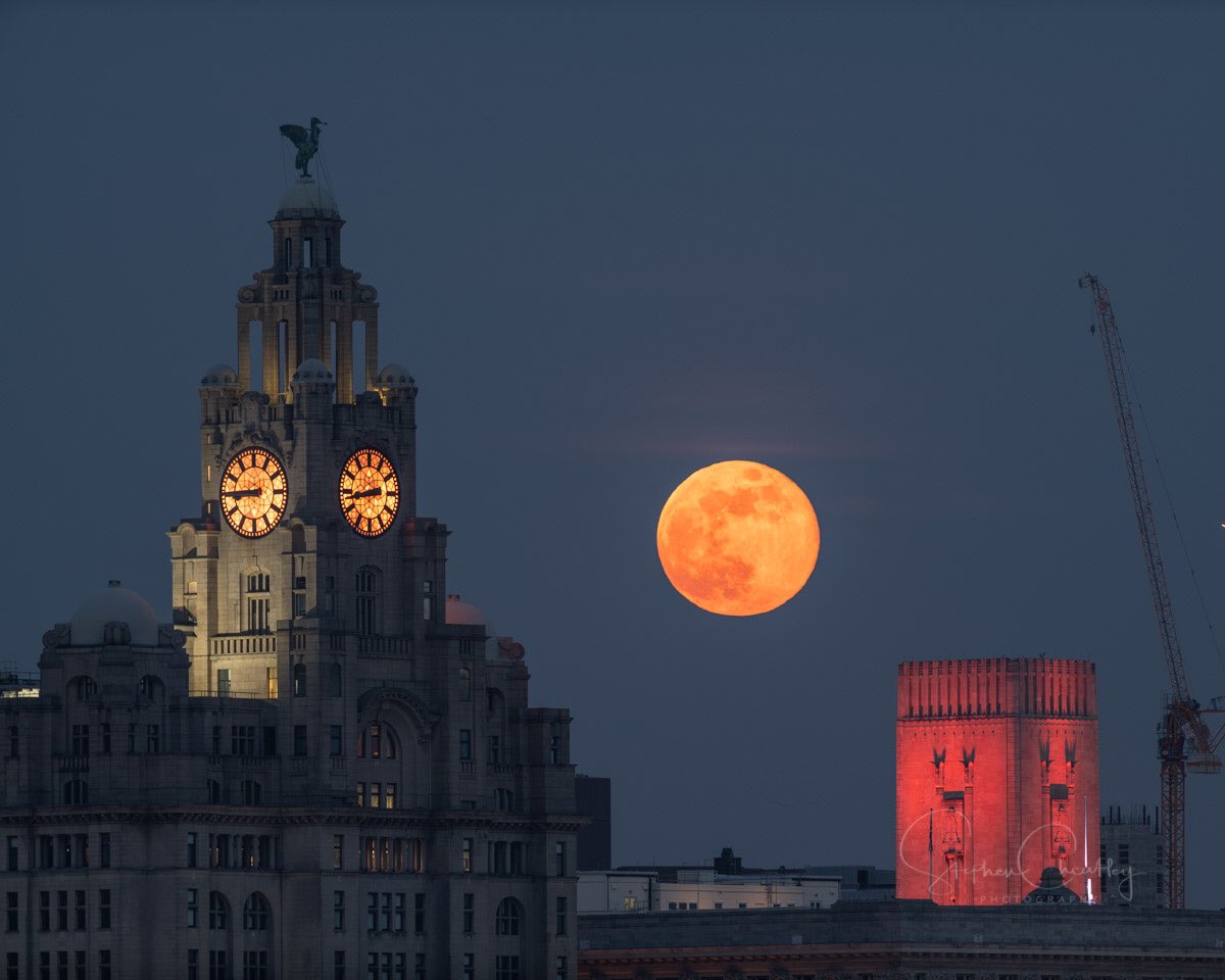 Full #moonrise #Liverpool #moon #MoonLanding50