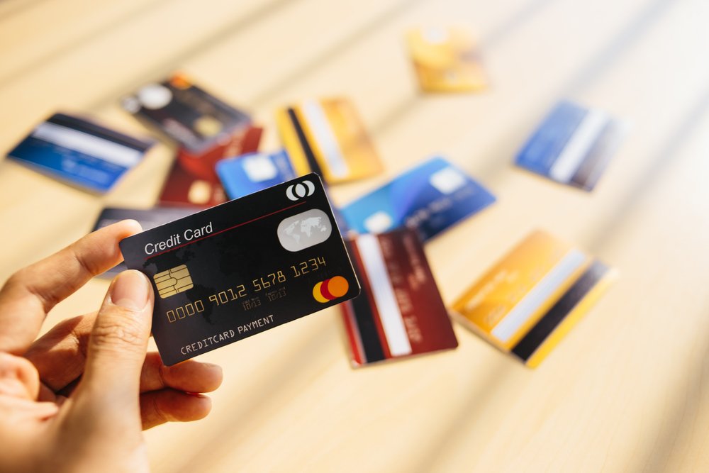 PolicybazaarUAE's tweet photo. Read this article to know the reason why do you need to buy a credit card in the UAE. #Dubai #dubailife #UAE #CraditCard
Click to know more: https://t.co/bVsLepERjd https://t.co/a0OazZPkzf