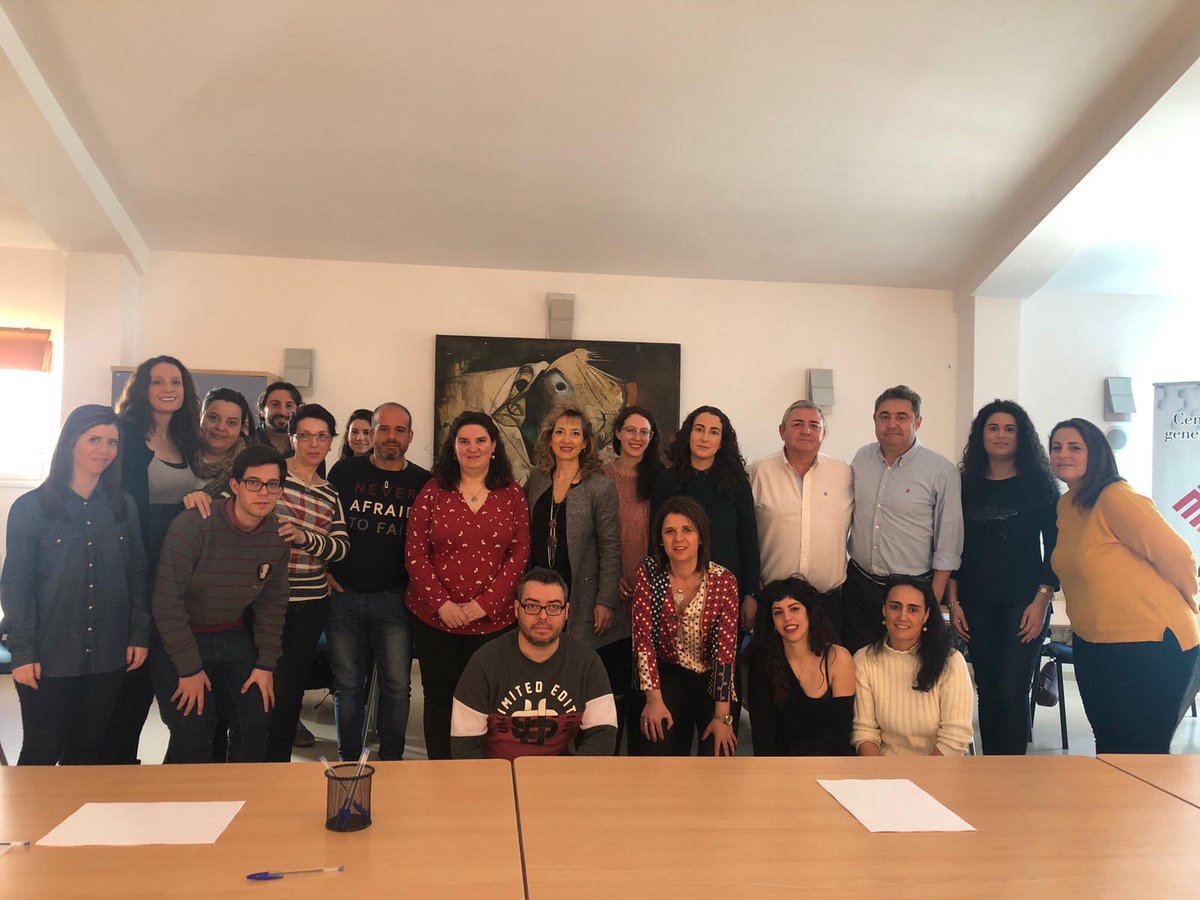 <a href="/LanzaJaen/">Lanzadera de empleo Jaén 2019</a> dijo adiós el pasado lunes, con alegría por las incorporaciones laborales de última hora y con más alegría por los buenos ratos y momentos que hemos pasado juntos. Muchas gracias a @Lanzaderas_EES <a href="/fundacionTef/">Fundación Telefónica</a> <a href="/FundacionSMLRPH/">Fundación Santa María la Real</a> por esta oportunidad.