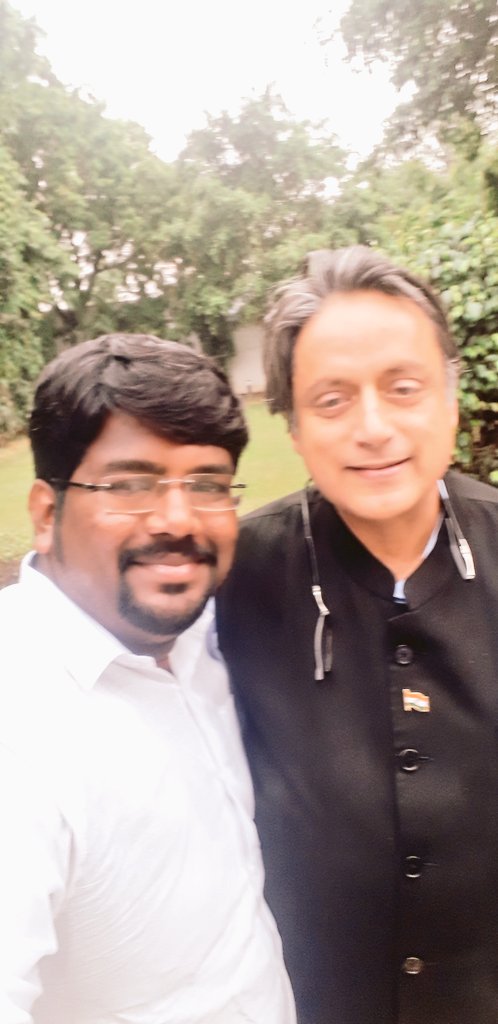 KARTHIC_VINOBA's tweet photo. A well spent day with our Beloved leader Hon'ble Dr. @ShashiTharoor
#Aipc2 @ProfCong @AipcPondicherry https://t.co/FKgin57gRM