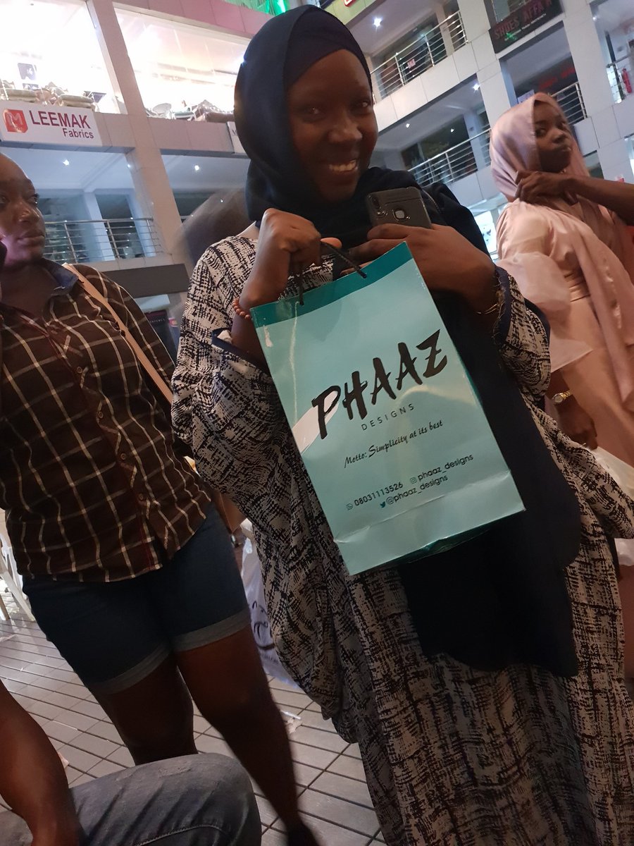 Phaaz_designs's tweet photo. Yesterday was awesome at the Atrium sale @thecapitalhub 🤗🤗🤗 https://t.co/39TAeULRlO