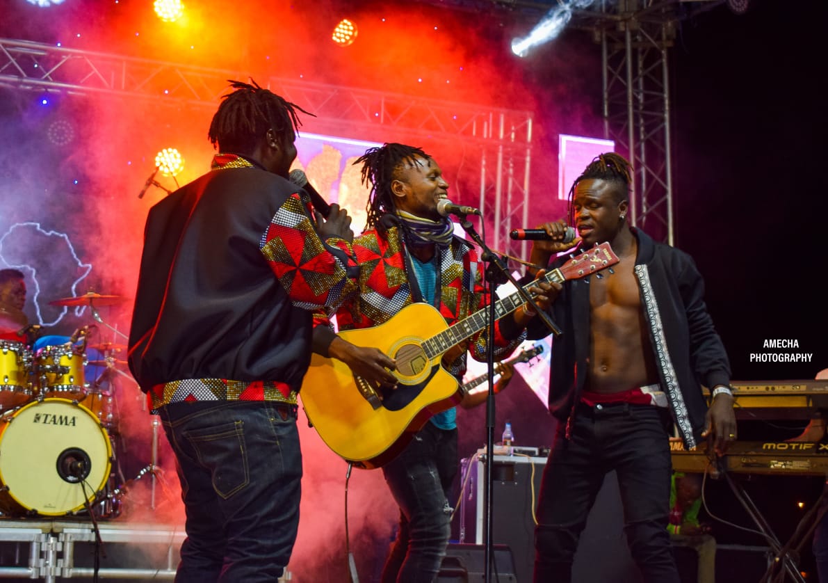 OneVibeStudio's tweet photo. @thecbkmusic just dropped a 12 track album #wuoth last night a must listen for the lovers of good music.
https://t.co/SSzgbvxUb1 https://t.co/tXvzg6APq7