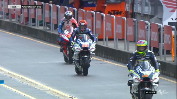 MOTO GP : GRAND PRIX de RÉPUBLIQUE TCHÈQUE 2019 EBH4z55WkAIgQ1c?format=jpg&name=small