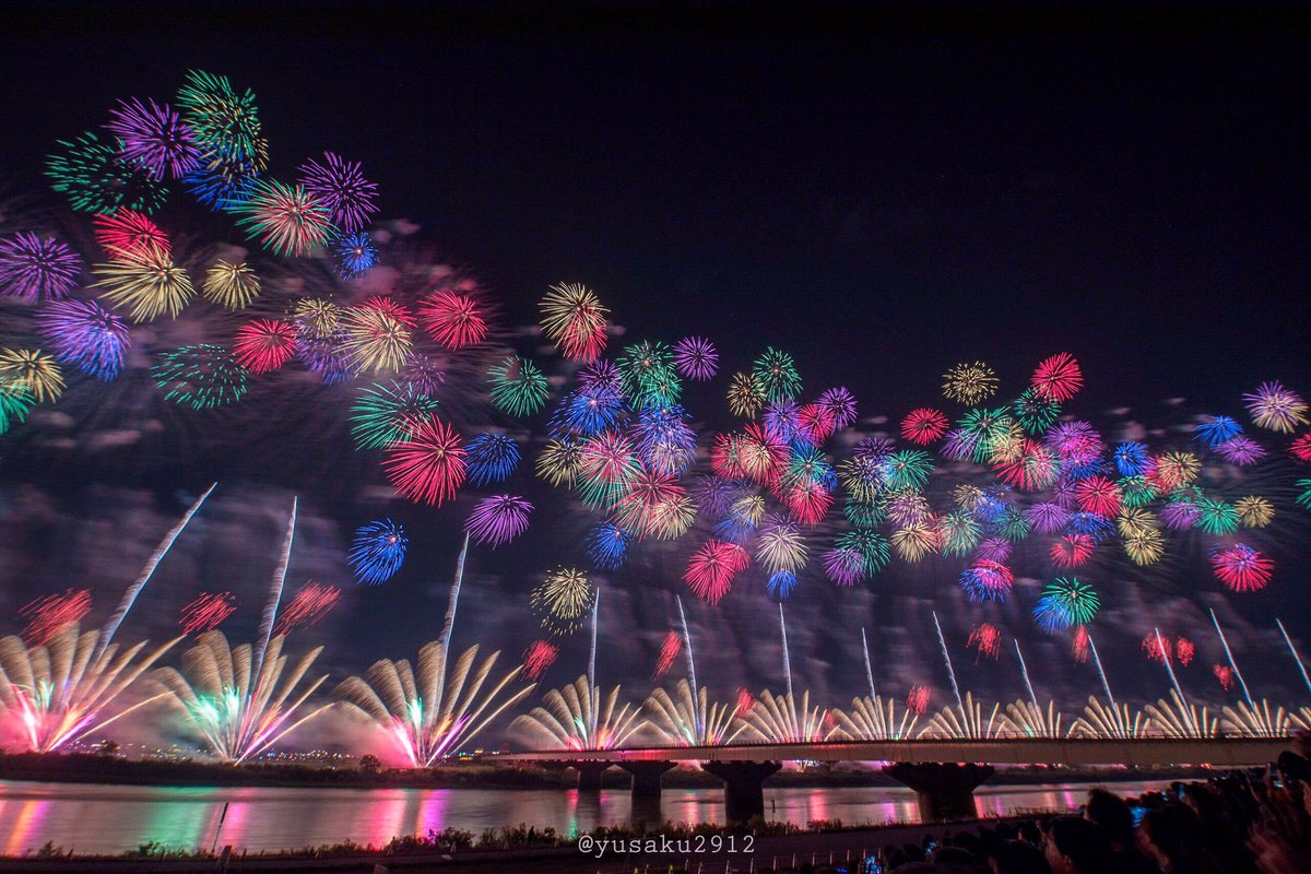 Yusaku 大学生 A Twitteren まだ全部現像してないけど おそらくこれが一番きれい 東京カメラ部 Pashadelic 長岡 花火大会 花火大会 一眼レフ