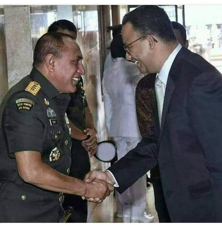 murany16_'s tweet photo. Semoga mereka berdua selalu dalam  lindungan ALLAH SWT Aamiin..

#SaveParaUlamaNegeri https://t.co/XEdNirhuOJ