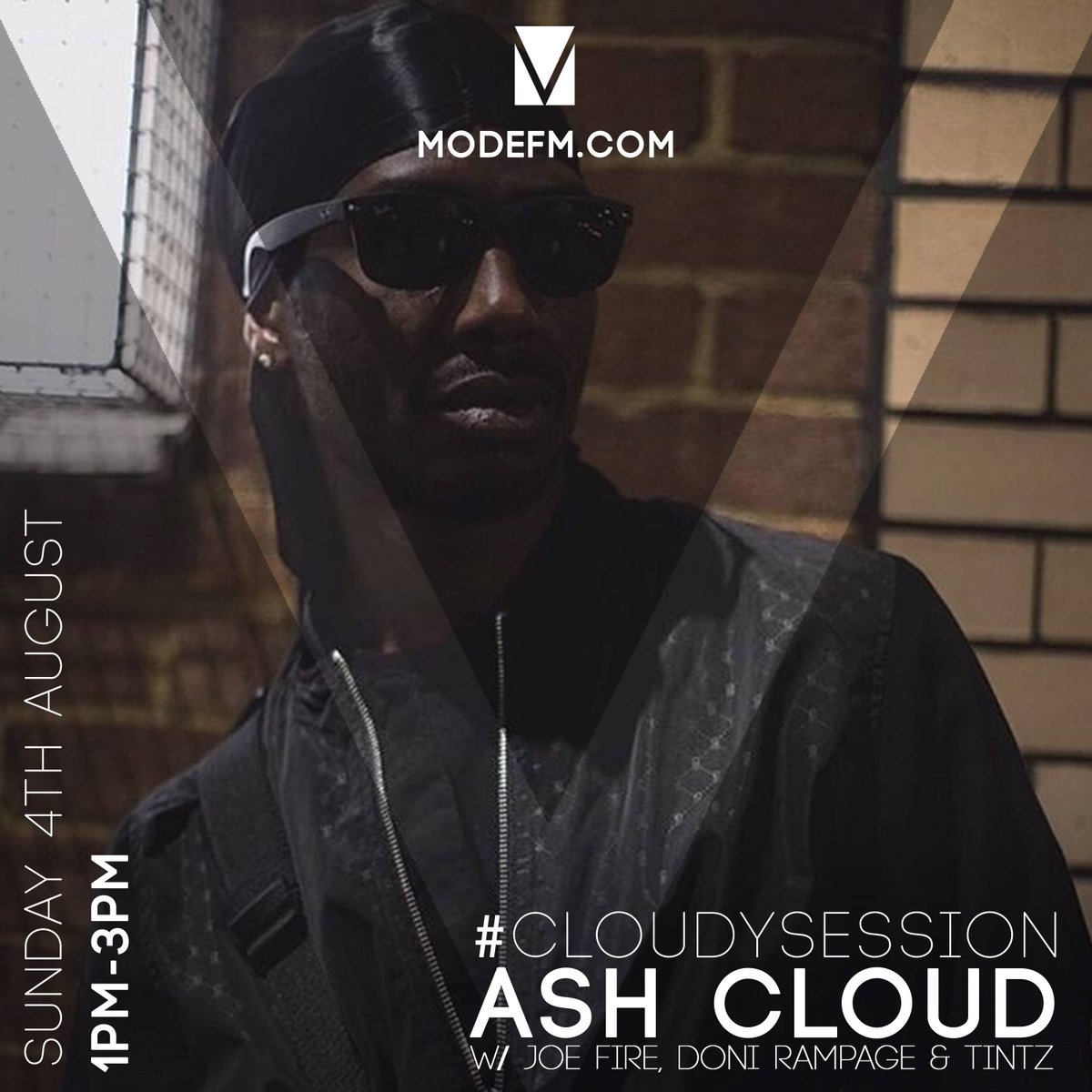 Moderadiolondon's tweet photo. Ash Cloud W/ Joe Fire, Doni Rampage & Tintz - @djashcloud @joefireewt @donirampage @blacklike_tintz
13:00 - 15:00
Live on https://t.co/5hPu3ETr65, Tunein Radio or @radio__cult
#Grime #CloudySession #ModeFM https://t.co/70YE3VKuhd