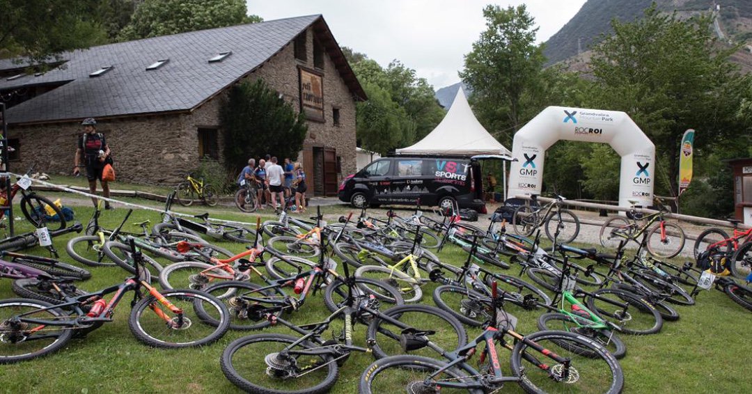 Aún no damos crédito, ANDBR'19 ya ha acabado. Ahora toca reponer energías, ¿vosotros ya habéis empezado a darle a los pedales? 🔥🔥🔥

#Andorra #ANDBR #AndorraBikeRace