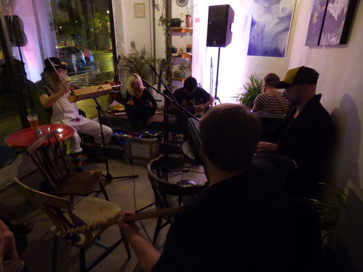 thejawline's tweet photo. Went along to Forest, 141 Lauriston Place, Edinburgh, EH3 9JN Tollcross last night and joined in with a group of like minded electronic musicians / sound sculptors #edfringe #free #art #live #music #freethinkers #randomtandem #edfringe2019 https://t.co/F6YUxKkjQz