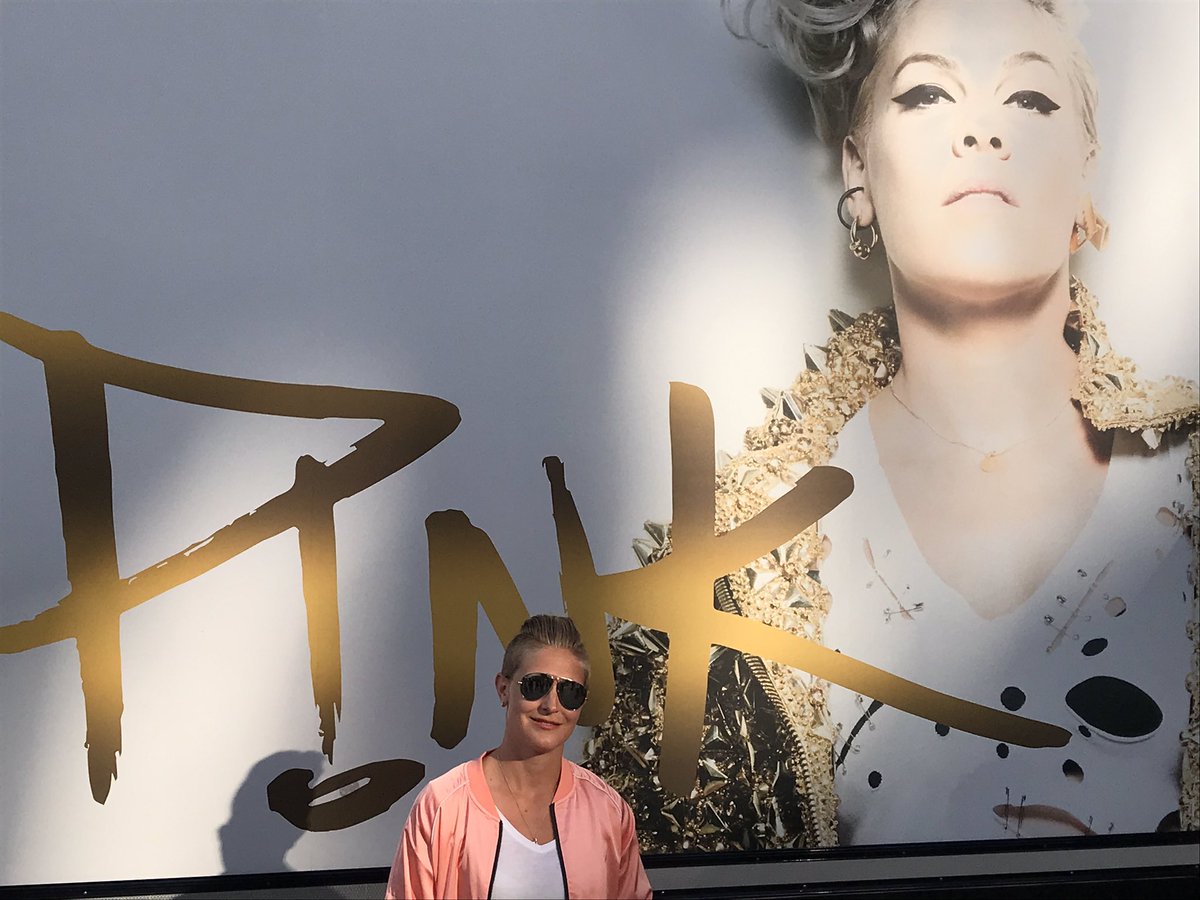 What an amazing concert last night! <a href="/Pink/">P!nk</a> - thank you! So awesome to watch you live again - you rock 🤘🏻❤️