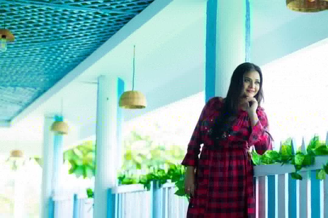 actress rohini tweet media