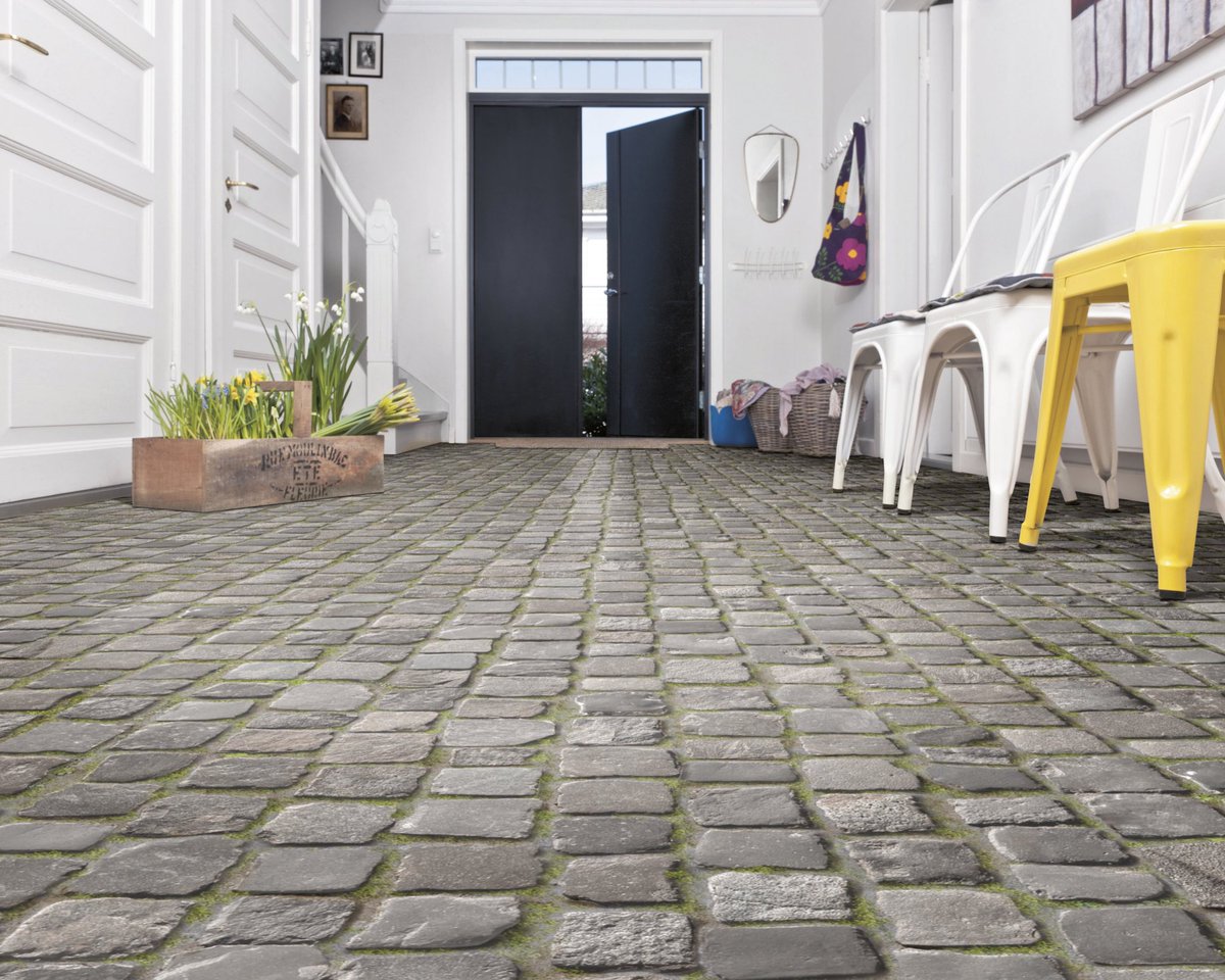 Victoria Carpets tweet media