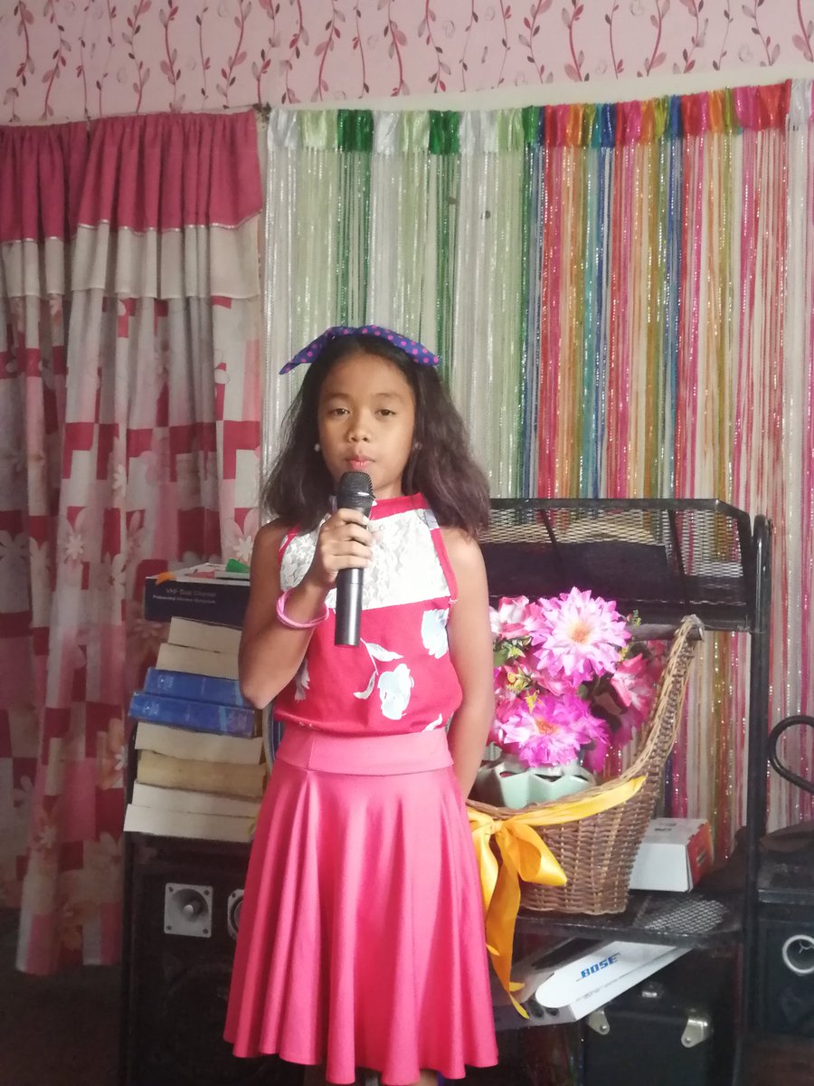 ChanDeynyel07's tweet photo. 08/08/19 Sunday Worship Service π
#VesselsofGlory π
#Patuloyparin π https://t.co/vW4OK0OW5R