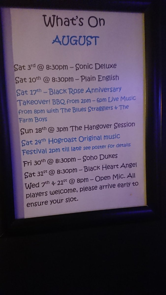 Ali97189144's tweet photo. Last night at the Malt Shovel Horsham. Sonic Deluxe had everyone dancing . Loved Tribute! Hope No Status can take advantage of the Open Mic Nights! Very friendly place. X Ali https://t.co/G0aktYRWdP