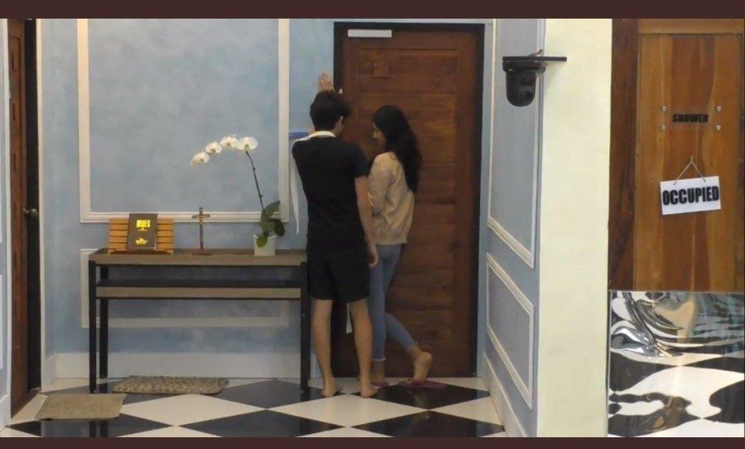 miss_witty_'s tweet photo. Marami ng talagang traydor ngayon kaSETH tipong kaibigan ka sa harap niya pero kapag nakatalikod kana iKAO pala ay mahal niya..

#KAOSETHForInsideShowbiz 

@kaori_oinuma @imsethfedelin https://t.co/qBZzckcAad