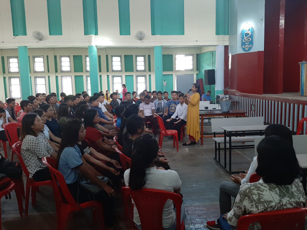 Aakarshankhuran's tweet image. @ArtofLiving Student Excellence and Learning Program( SELP)concluded at Manipur technical university ( MTU) Imphal.Students experienced SKY( Sudarshan kriya) technique. Just in 6 days they experienced change. "We are happy without a reason" many shared.
#Amazingtransformations