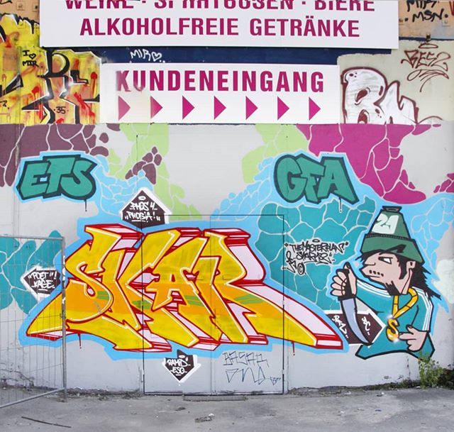 Nina_Hagen_'s tweet photo. SKAR
#arteurbano #arteenlascalles #artvandal #rsa_graffiti #tv_streetart #dsb_graff #gullysteez #graffitiart #graffiti #ninaqueral #graffitiartphoto #graffitiporn #be_one_urbanart #total_urbanart #igaa #g_s_i #ingf #loves_graffiti #graffiti_of_our_world … https://t.co/hBEnyg3E9Z https://t.co/AFPc75yw3X