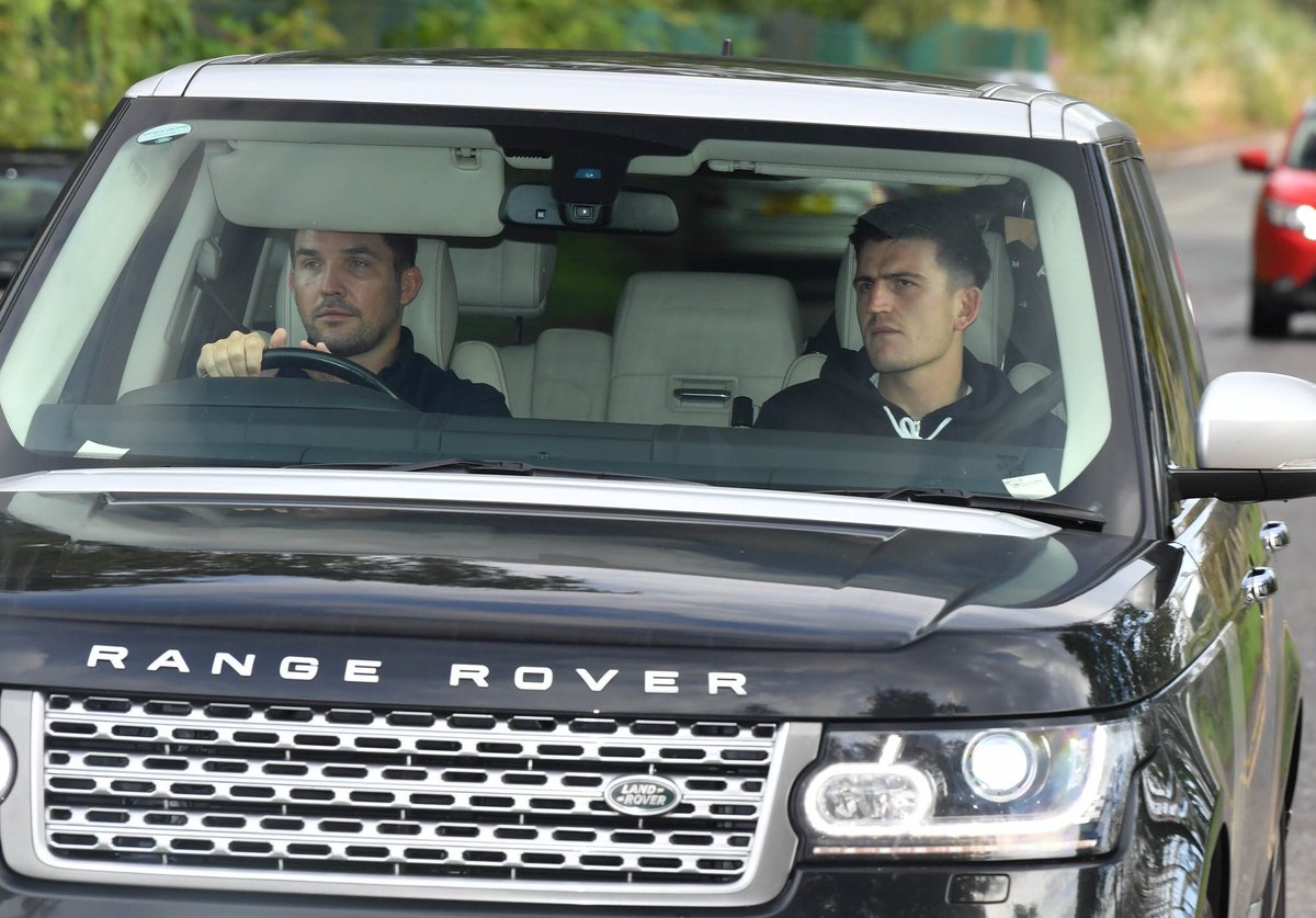 forevruntd's tweet photo. Maguire is at Carrington for his medical and signing of contract. https://t.co/WbTltTcPfx