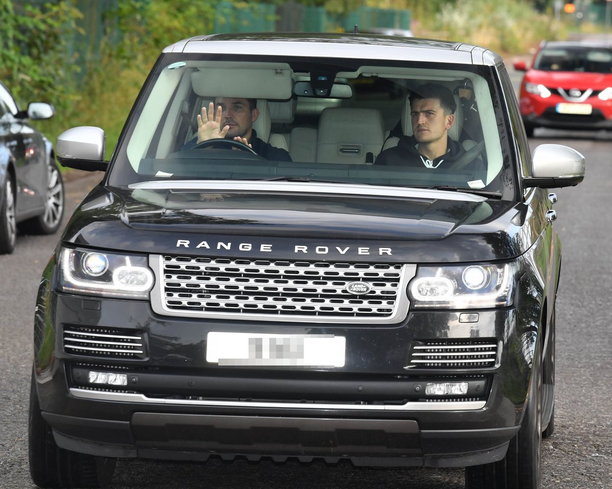 forevruntd's tweet photo. Maguire is at Carrington for his medical and signing of contract. https://t.co/WbTltTcPfx