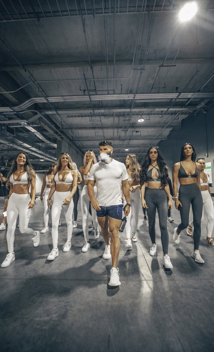 DanBilzerian's tweet photo. We coming #Ignite https://t.co/aw032NvPKc