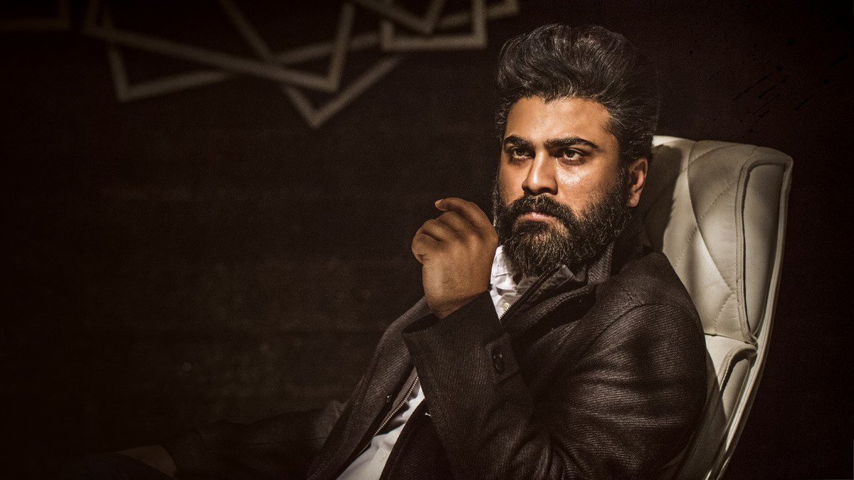 TeamSharwa's tweet photo. “Great men are not born great, they grow great . . .”
#Sharwan from #Ranarangam
A film by @sudheerkvarma
@MsKajalAggarwal @kalyanipriyan @iprashantpillai @vamsi84 @Diva_DOP @adityamusic @SitharaEnts @Rajkamal0069 @UrsVamsiShekar https://t.co/awVOdkQ5KS