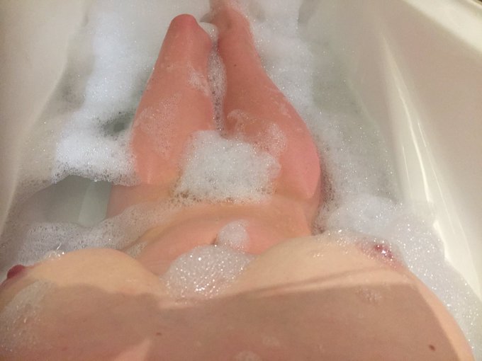 Bubble bath anyone? #bubblebath #nswf #nudes #boobs #tits https://t.co/eSSZPxzVnx<a href="/tag/bubblebath"class="tags">#bubblebath</a><a href="/tag/nswf"class="tags">#nswf</a><a href="/tag/nudes"class="tags">#nudes</a><a href="/tag/boobs"class="tags">#boobs</a><a href="/tag/tits"class="tags"><span>#tits</span></a>