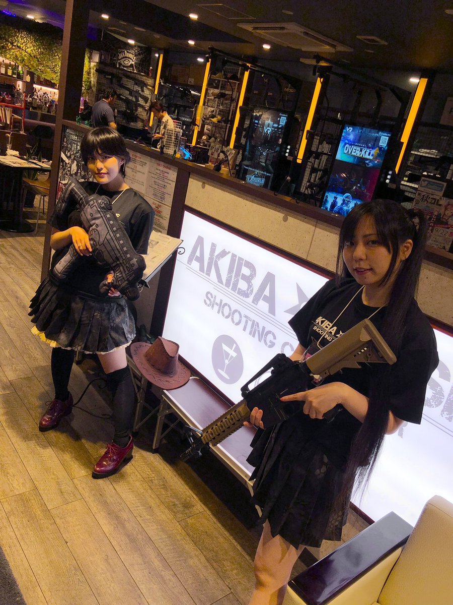 akiba_base's tweet photo. 【本日の1日店長イベント】
8/4(日) 18時〜22時

F.PRiNCESS(@F_PRiNCESS15 )の髙良かすみ
(@aburaneko517) &amp; 伊藤三時(@itousanzi_sg) 
これから始まります！
#fprincess #1日店長 #アキバベース https://t.co/1pgDZqAuw2