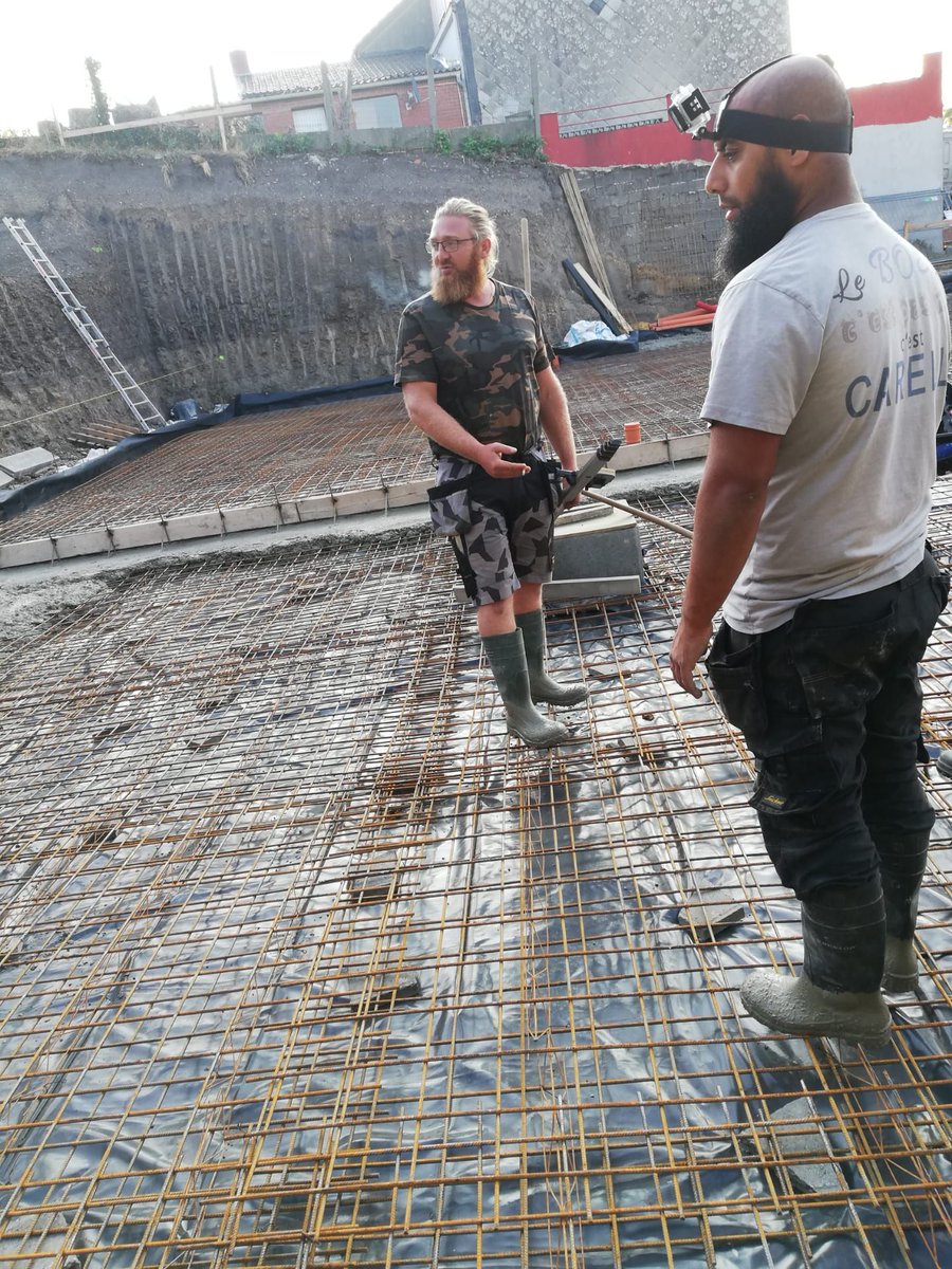 em_construct's tweet photo. Sur chantier en mode Go Pro ! 🎥 

Soyez prêts à suivre EM Construct dans la vie quotidienne de notre entreprise 😀 https://t.co/3DngjVlbbX