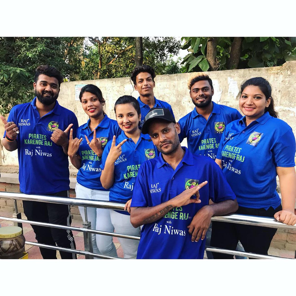 kodpatna's tweet photo. Ready for Pro Kabaddi Events 2019 !!! Chears For @patnapirates
@prokabaddi
#kingofdancepatna #kodpatna #teamkod #patnapirates #bestdanceclassinpatna #koddance #instalove #dancedilse #danceindiadance #vishalkod #danceisthelanguagebeyondwords #kodcrew #kingofdanceindia #bestdance https://t.co/HaD4pQIFbd
