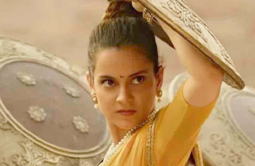 AkiraSen1's tweet photo. This year belongs to #KanganaRanaut by any means possible. Two back2back smashing performances in #Manikarnika and #JudgementalHaiKya you can't even decide which one's better? She proves her mettle with each film and how. Salute to her craft #SundayMotivation #JudgementallHaiKya https://t.co/GGHBKyrA2S