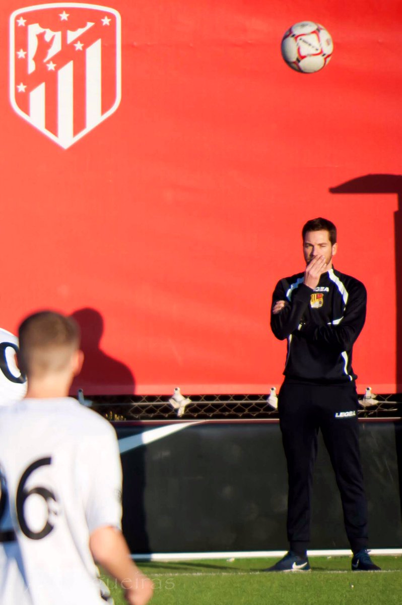 ddvesga's tweet photo. El mayor éxito de un entrenador es el legado que deja a sus futbolistas por encima de los títulos, lo que ellos piensan de ti cuando todo ha terminado. https://t.co/V6sIDYIEn2