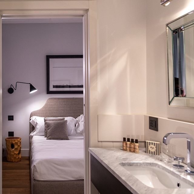 ArgentarioGolf's tweet photo. Unique design items, stylish furniture, incredible landscapes. Rent one of our luxury villas to enjoy a unique holiday experience with all the comforts of a 5-star hotel
#argentariogolfresort #tuscany #luxuryvilla #villarental #italy #designvilla https://t.co/EIbOQA9qom