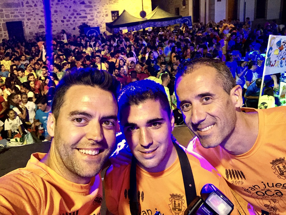 ¡Qué bien lo hemos vuelto a pasar! 😀 Una vez más, ha sido un auténtico placer cubrir este fantástico evento en Redes junto a nuestro amigo <a href="/antonioj13foto/">Antonio Jesús Dueñas</a>. Mucha parte de culpa la tiene la organización, nos han dado todas las facilidades del mundo. ¡Larga vida al <a href="/JuegoOca/">LaGranOca</a>! 🐣🎲