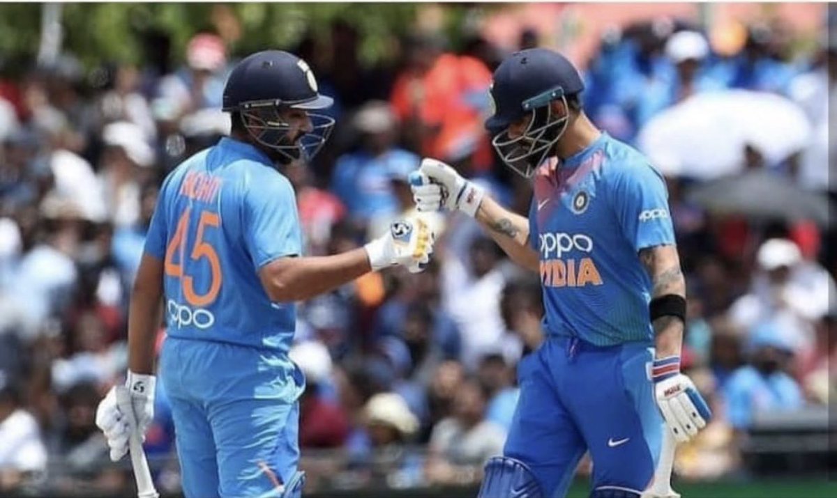 viratian511_twi's tweet photo. #Frdship #Bond @imVkohli @ImRo45 💯💯😍😍 https://t.co/otdTkafLRG