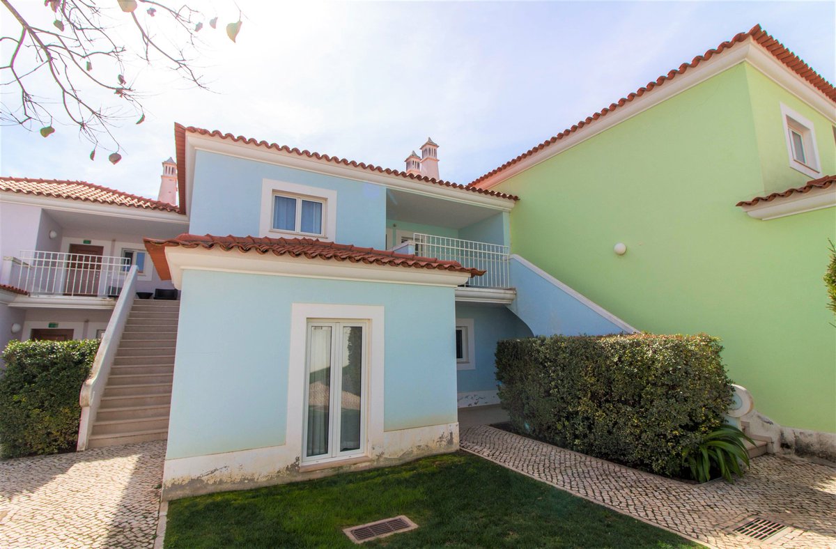 PTPropertyShow's tweet photo. Situated in the popular Eden Resort in Albufeira 🗺 this apartment is close to beaches 🏖, shops🛍, supermarkets🍉🍇, golf courses⛳️, waterparks 💦 &amp; more! 🥳😎

235,000€ | https://t.co/ckTMgMTi0w

🎈@Opropertyshow - Sept 7-8, 2019
Free Tickets 🎟👉 https://t.co/YK0j2WaPNP 👈 https://t.co/esVO3Eyuso