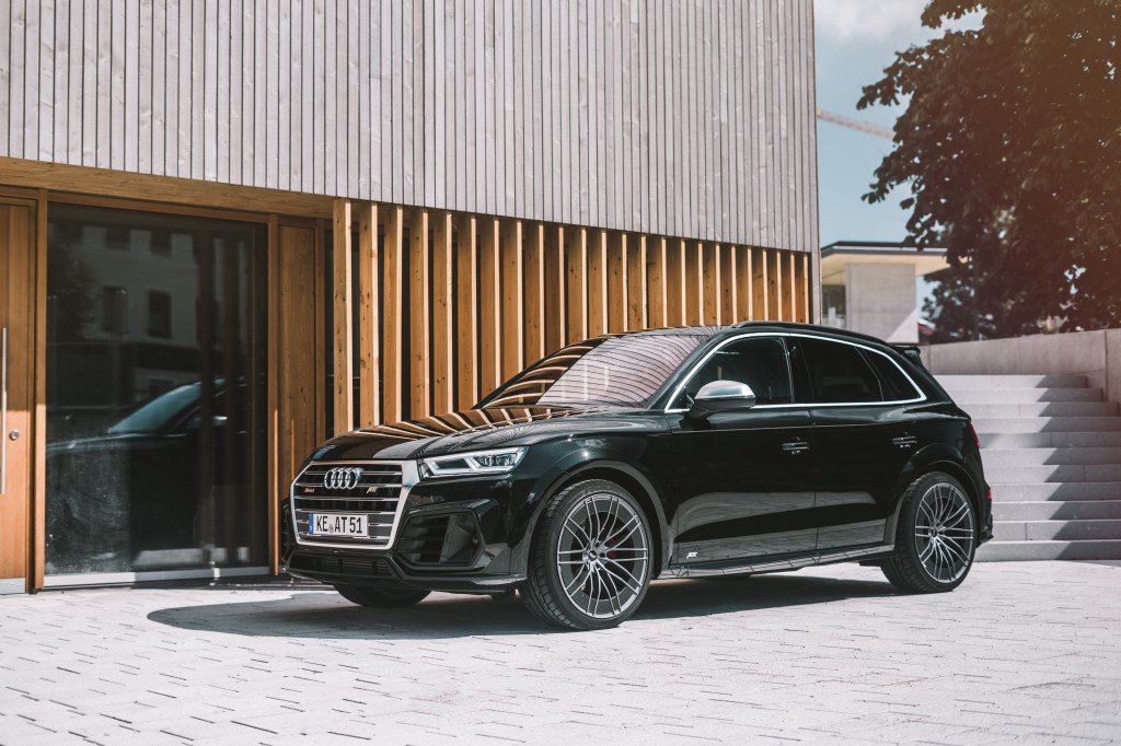 audicafe's tweet photo. Nuova Audi SQ5, ancora più potenza con le modifiche by ABT! Da 347 a 384cv e 760 Nm di coppia https://t.co/9ZsUfzmsbh https://t.co/lFNlU2x17B