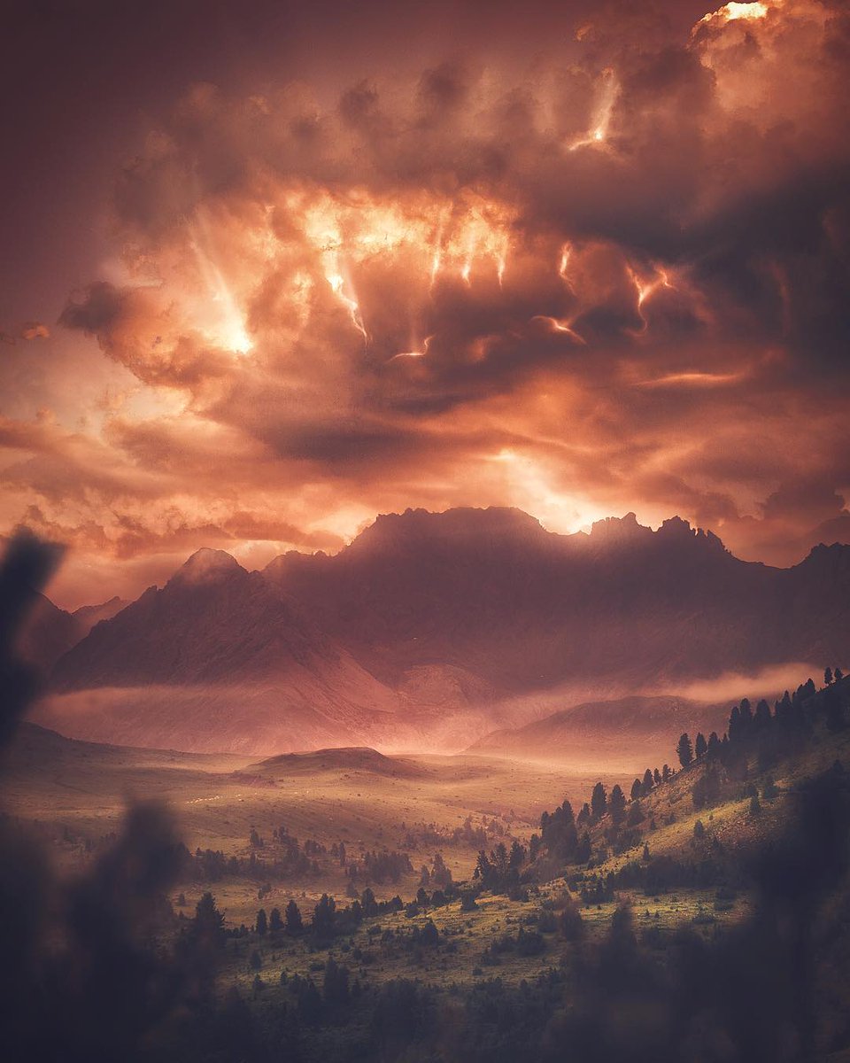 BonfirePictures's tweet photo. The Alps of Switzerland
Photos shot by Julius Hämäläinen (@JuusoHD)
IG: https://t.co/ME4DpzsWJu
#nature https://t.co/eI2jG3ZWSW