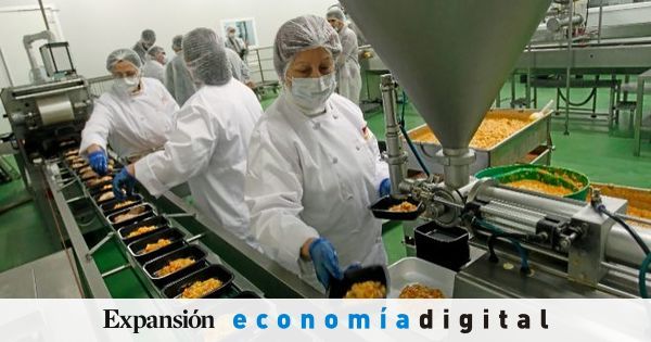 expansioncom's tweet photo. Las 'start up' construyen cocinas para Uber Eats https://t.co/fmbpNXapZi https://t.co/WOBrjA8yDM