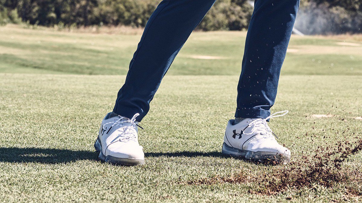 Enjoy every round with these #UnderArmour #Spieth3 shoes; they offer unreal levels of comfort and stability so that you can focus on what's important, your game! 👍 Get yours in #RookeryParkProShop today and see the difference for yourself ☺ 
fg1.uk/40-S663