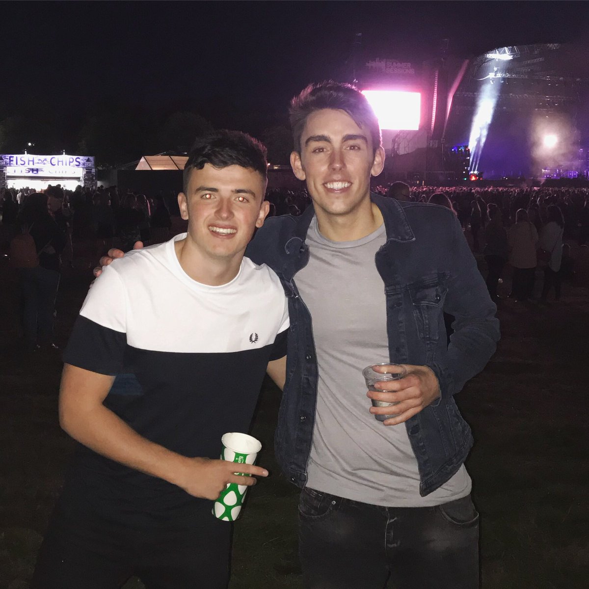 aidan_connor1's tweet photo. @ConnerMurdoch happy bday you stupit cunt see u in a bit🤪🤪 https://t.co/sr5dv1Rxe6