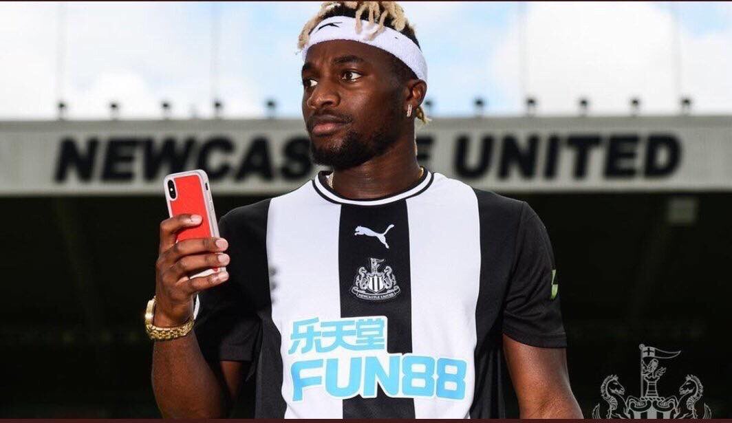 Blaze zanger waarschijnlijkheid ODDSbible on Twitter: "Allan Saint-Maximin has gone from wearing a Gucci headband with Nice to a Slazenger one with Newcastle Mike Ashley strikes again 😂 https://t.co/aEbP9tbjBs" / Twitter Blaze zanger waarschijnlijkheid ODDSbible on Twitter: "Allan Saint-Maximin has gone from wearing a Gucci headband with Nice to a Slazenger one with Newcastle Mike Ashley strikes again 😂 https://t.co/aEbP9tbjBs" / Twitter