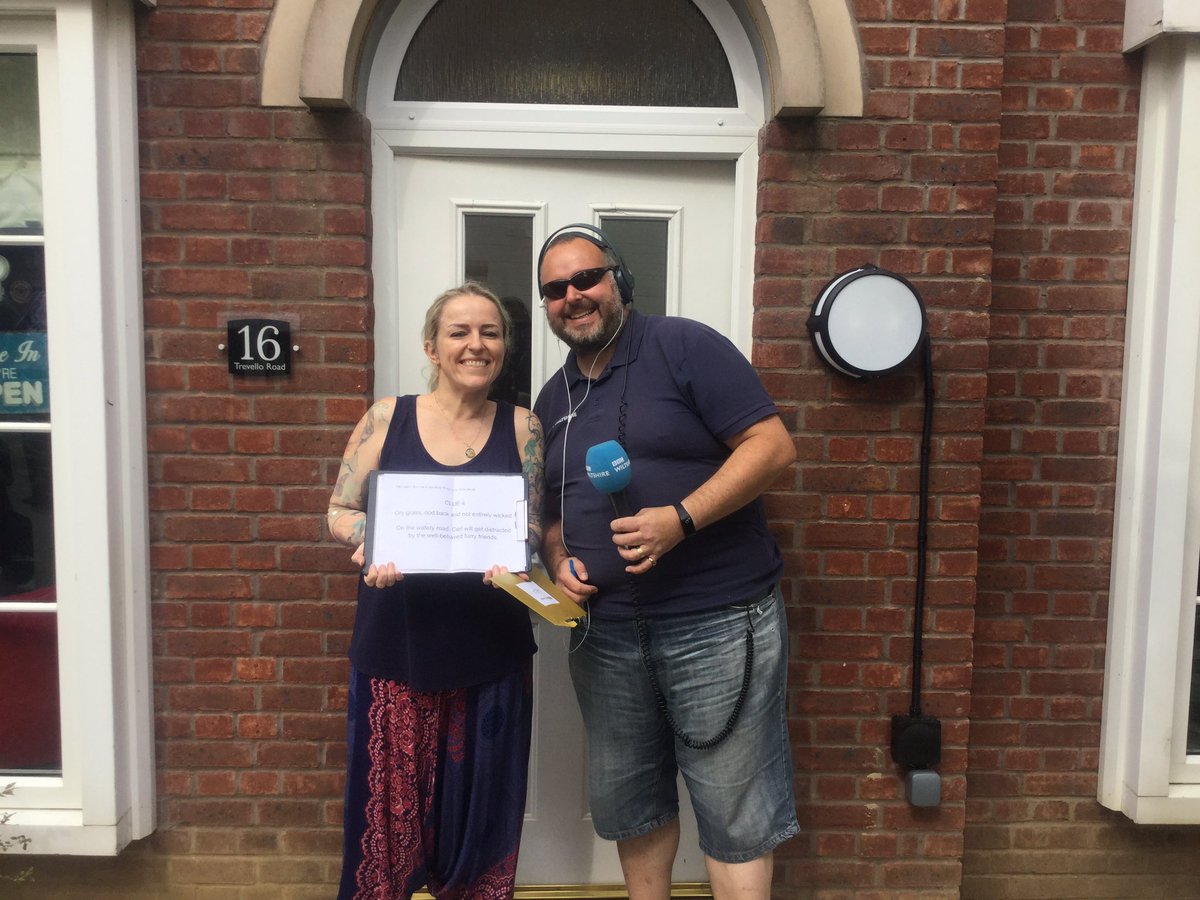 BBCWiltshire's tweet photo. Taz had Clue three for us at #RubyLou’s Tattoo Studio in #EastWichell Can we beat the evil #cluemaster, @ItsRadioCarl @stodgey @SueDaviesWilts are wanting another win today we need your help before the deadline of 11:50 #cluelesswilts https://t.co/qbGIU9Ixk9