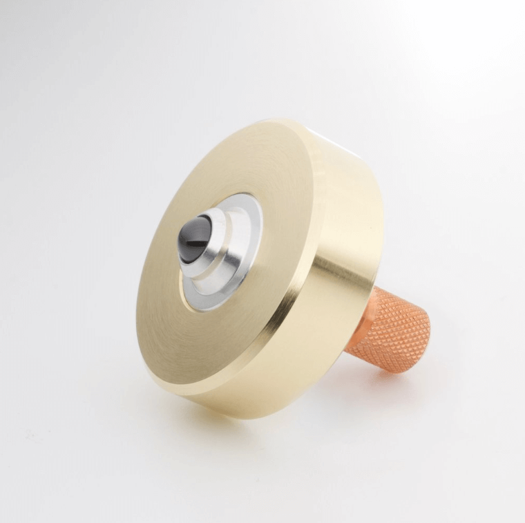 JPGAMESltd's tweet photo. Spinning Tops like you've (probably) never seen before. @VorsoSpin are in a class of their own. 

https://t.co/baeQfUMKX4 https://t.co/pBEnEwcto5