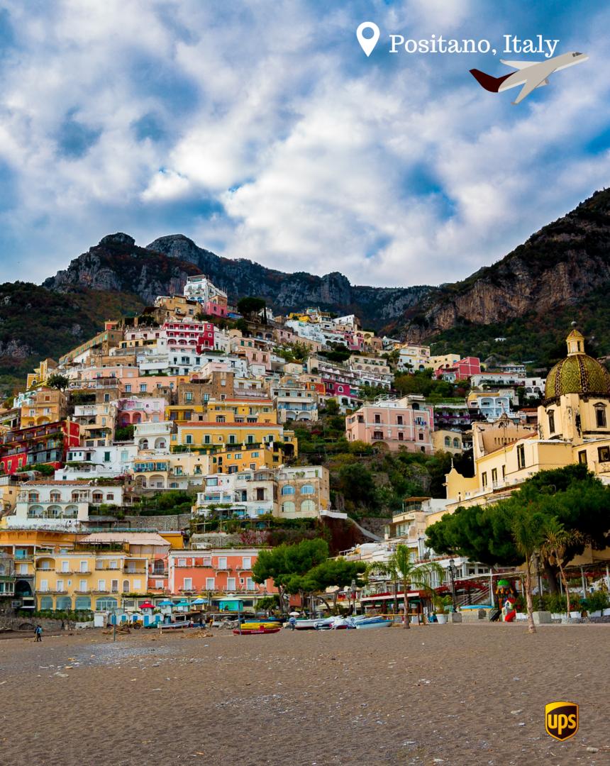 UPS_IT's tweet image. 🛫 Sei in partenza e attendi una #spedizione? 
Nessun problema! Fai consegnare il tuo pacco in una delle nostre sedi #UPSAccessPoint, presenti in tutta #Italia.