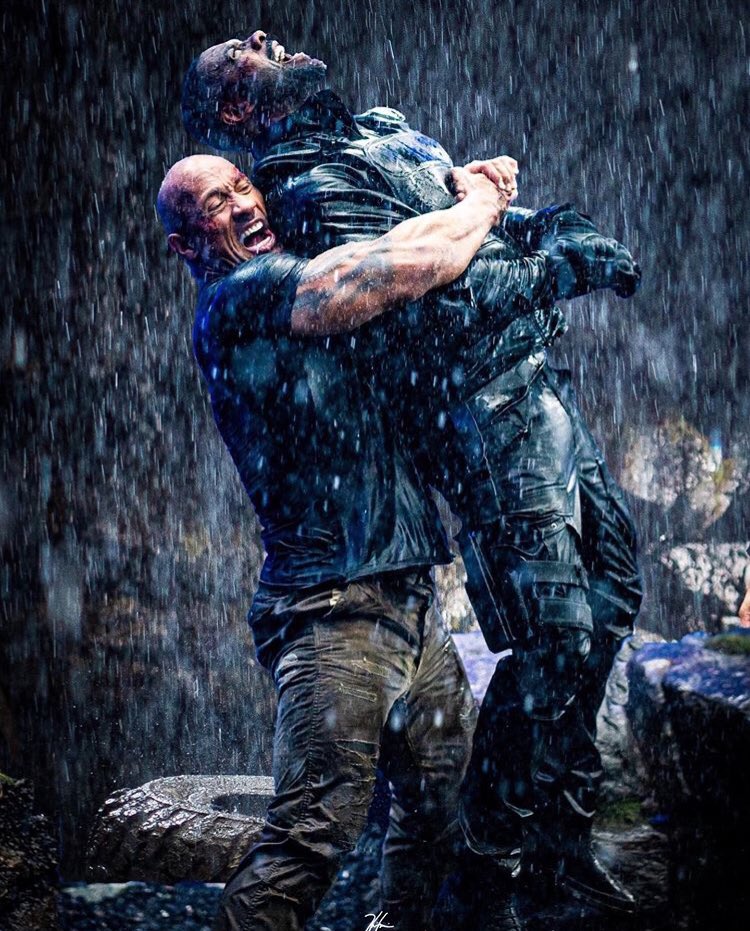 Officiel_PW_FB's tweet photo. Hobbs &amp; Shaw sortit en France prévue le 7 août 2019 #fastfurious #fastandfurious #hobbsandshaw #therock https://t.co/VUVKZaLOyW