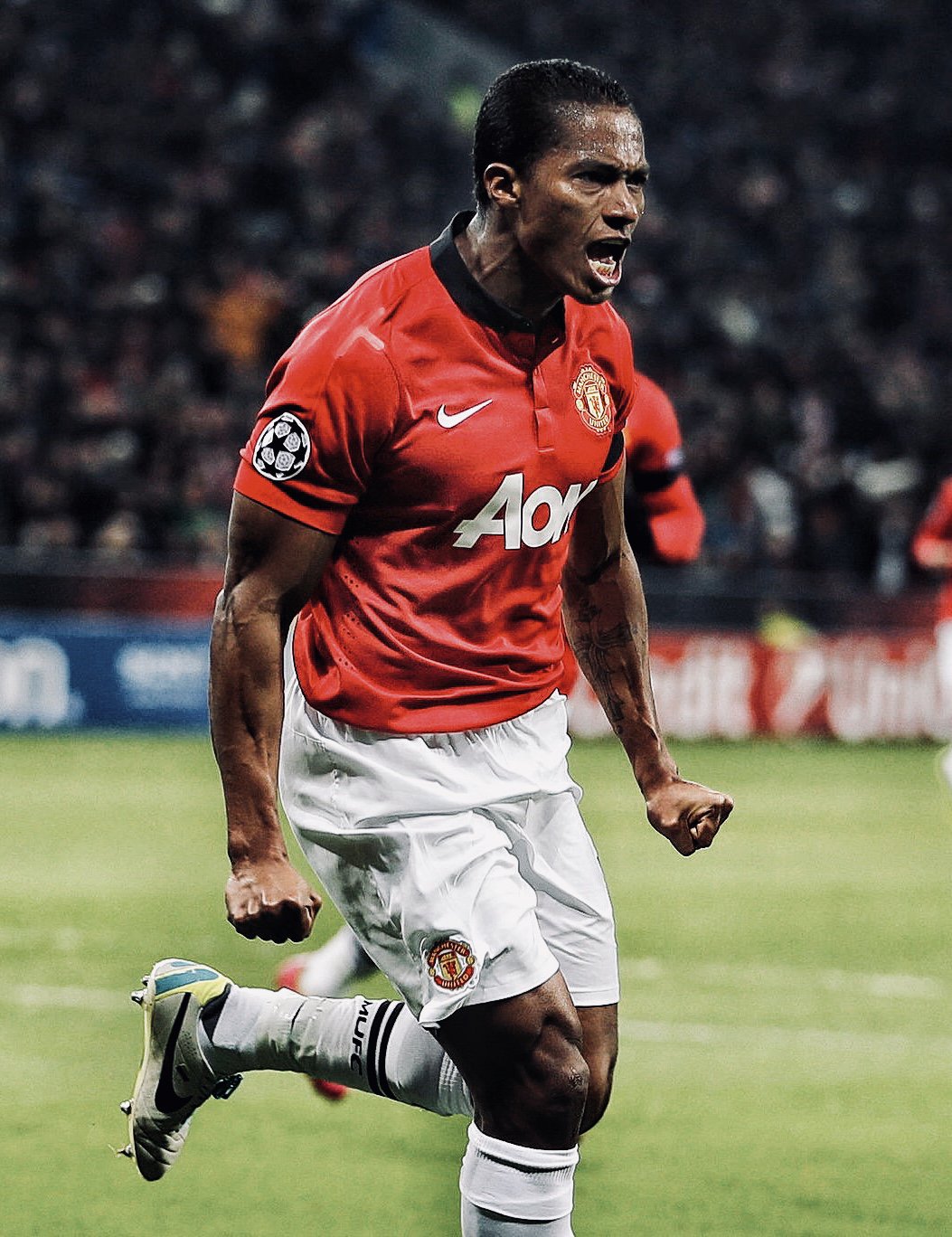 Happy 34th Birthday, Antonio Valencia! 