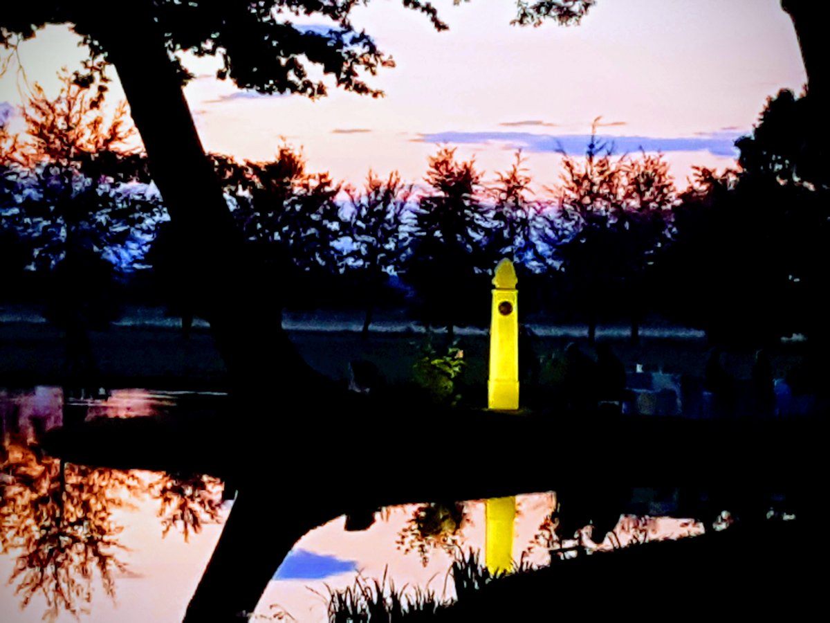Bbg sommerkonzert Schloss Stechau. Romantik pur. Hölderlin Säule