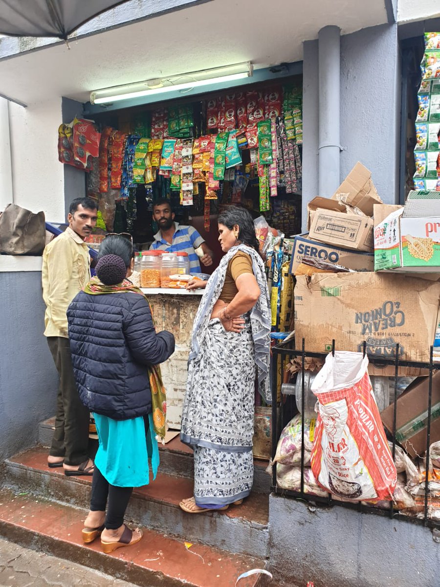 CleanKharadi's tweet photo. Week 58: On a rainy day all friends gathered together for cleanliness initiative.Happy friendship day to all. #Kharadi #Cleankharadi #Pune @SwachhBharatGov @SwachSurvekshan @swachhbharat @SwachhMaha @MlaJagdishMulik @mukta_tilak @ChDadaPatil @Dev_Fadnavis https://t.co/OgSV3bbVlv https://t.co/cvNULniU0I