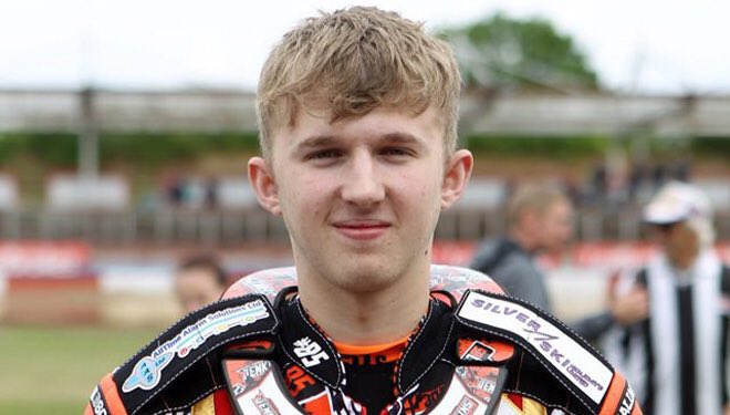 BrumSpeedway's tweet photo. 🚨 BREAKING NEWS
We’re delighted to confirm the signing of talented teenager Jordan Jenkins for the rest of the season.

Jordan will make his debut in Wednesday’s home clash with Eastbourne at Perry Barr.

FULL STORY ⬇️
https://t.co/6Us79nQa93 https://t.co/l4fXJ9TOdM